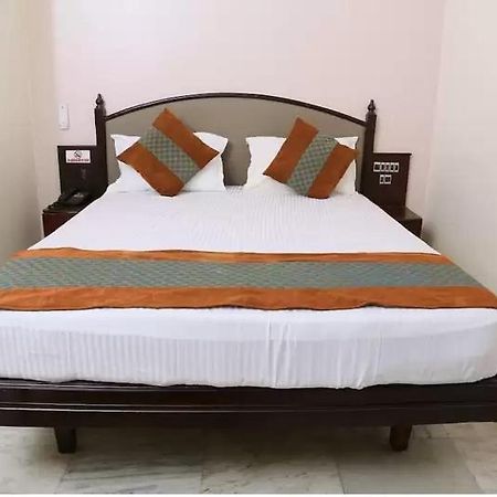 Bhavani Residency Hotel Nellore Exterior foto