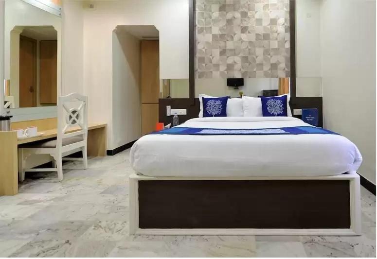 Bhavani Residency Hotel Nellore Exterior foto